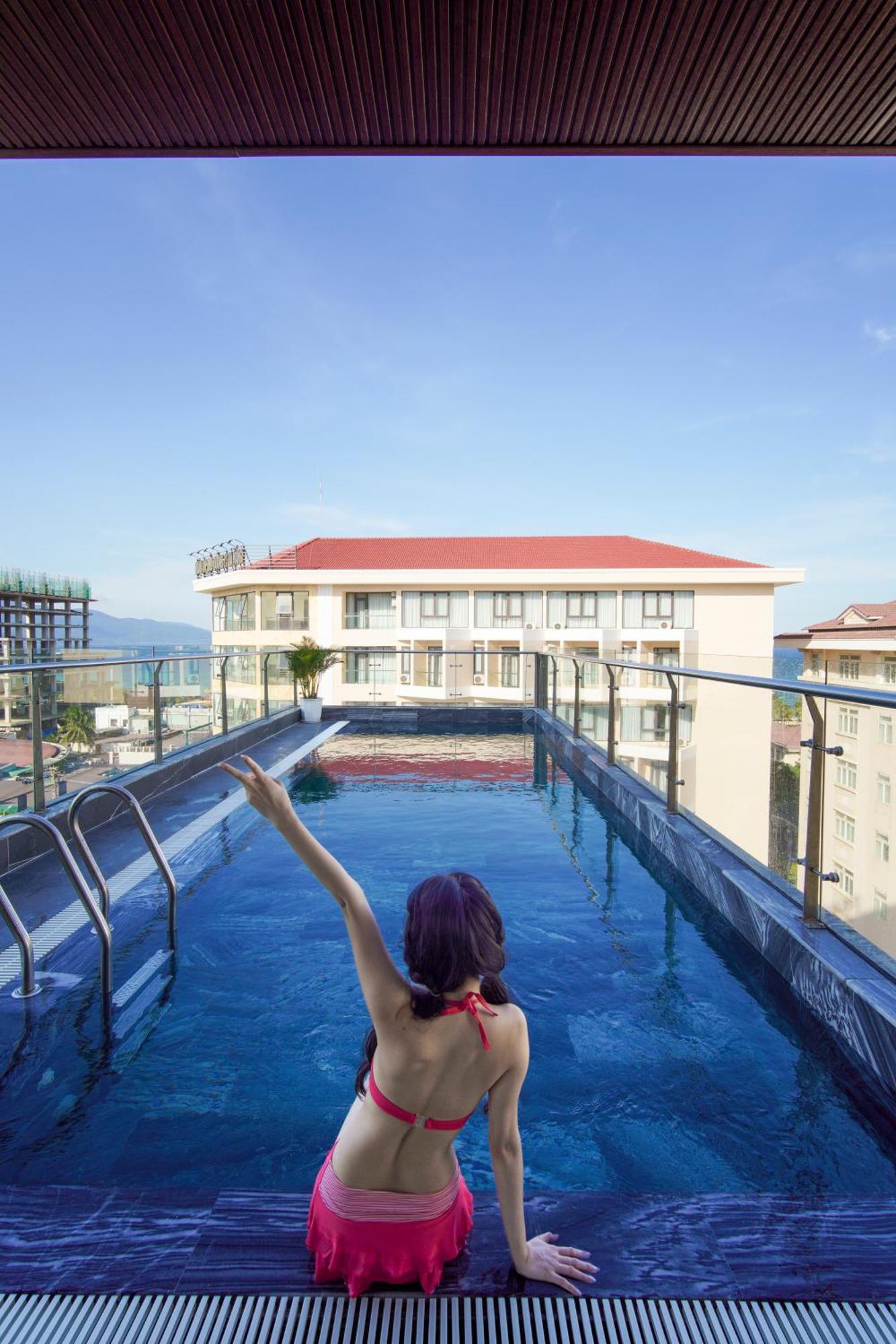 Sea Wind Hotel By Thg Da Nang Buitenkant foto