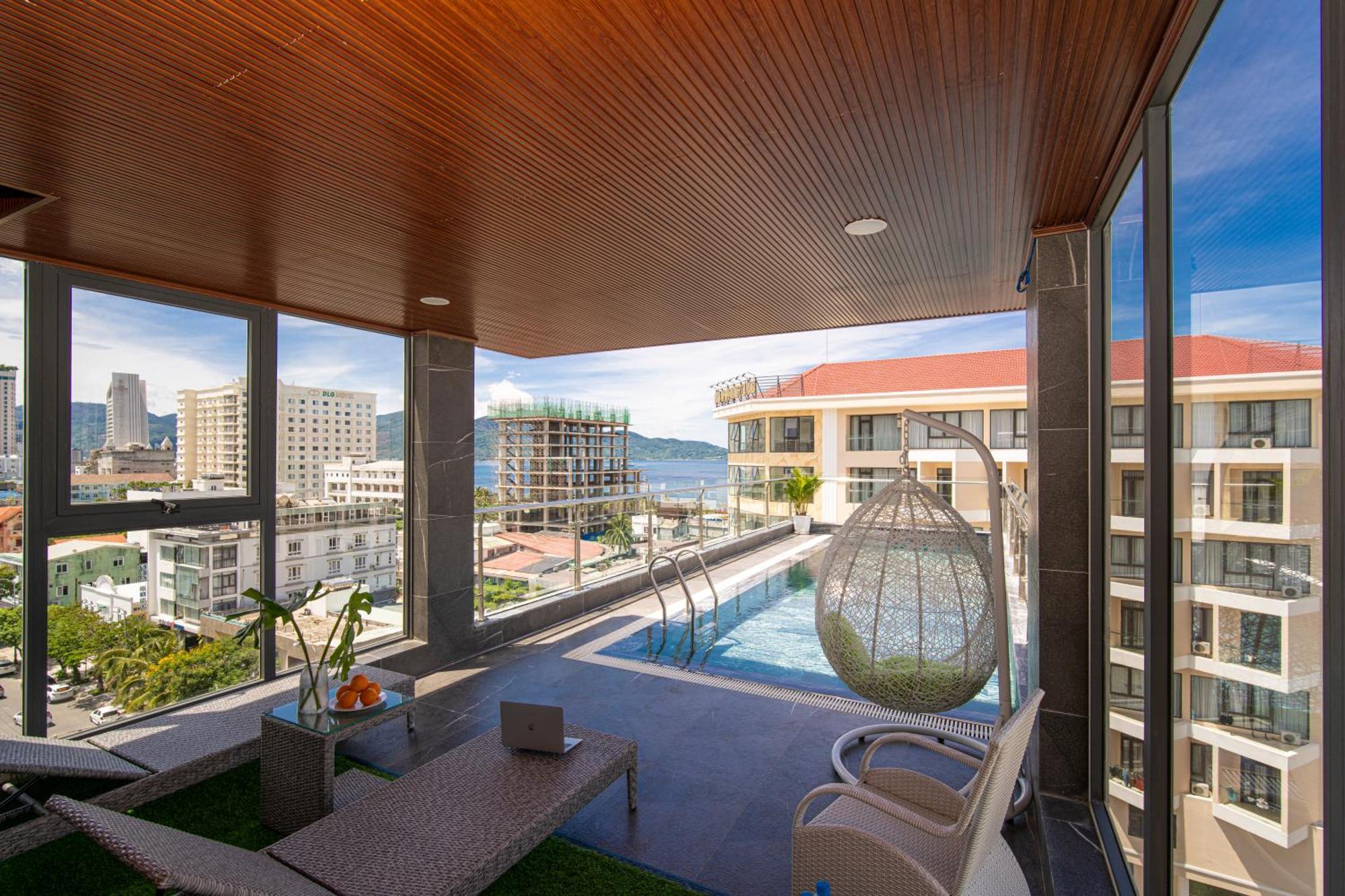 Sea Wind Hotel By Thg Da Nang Buitenkant foto